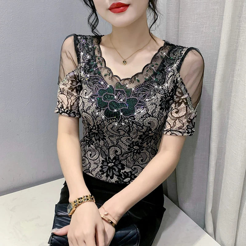 2023 New Summer Clothes Patchwork T-Shirt Sexy V-Neck Crochet Lace Hot Drilling Shiny Diamonds Slim Tops Short Sleeve Tees 34207